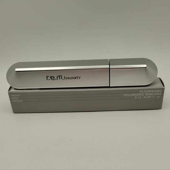 R.E.M. Beauty Other - r.e.m. beauty Silver Volumizing Mascara - Black